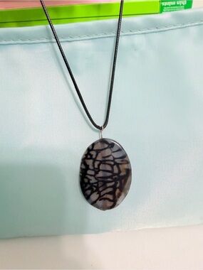NEW Black and Brown Oval Resin Pendant Necklace - Women Jewelry